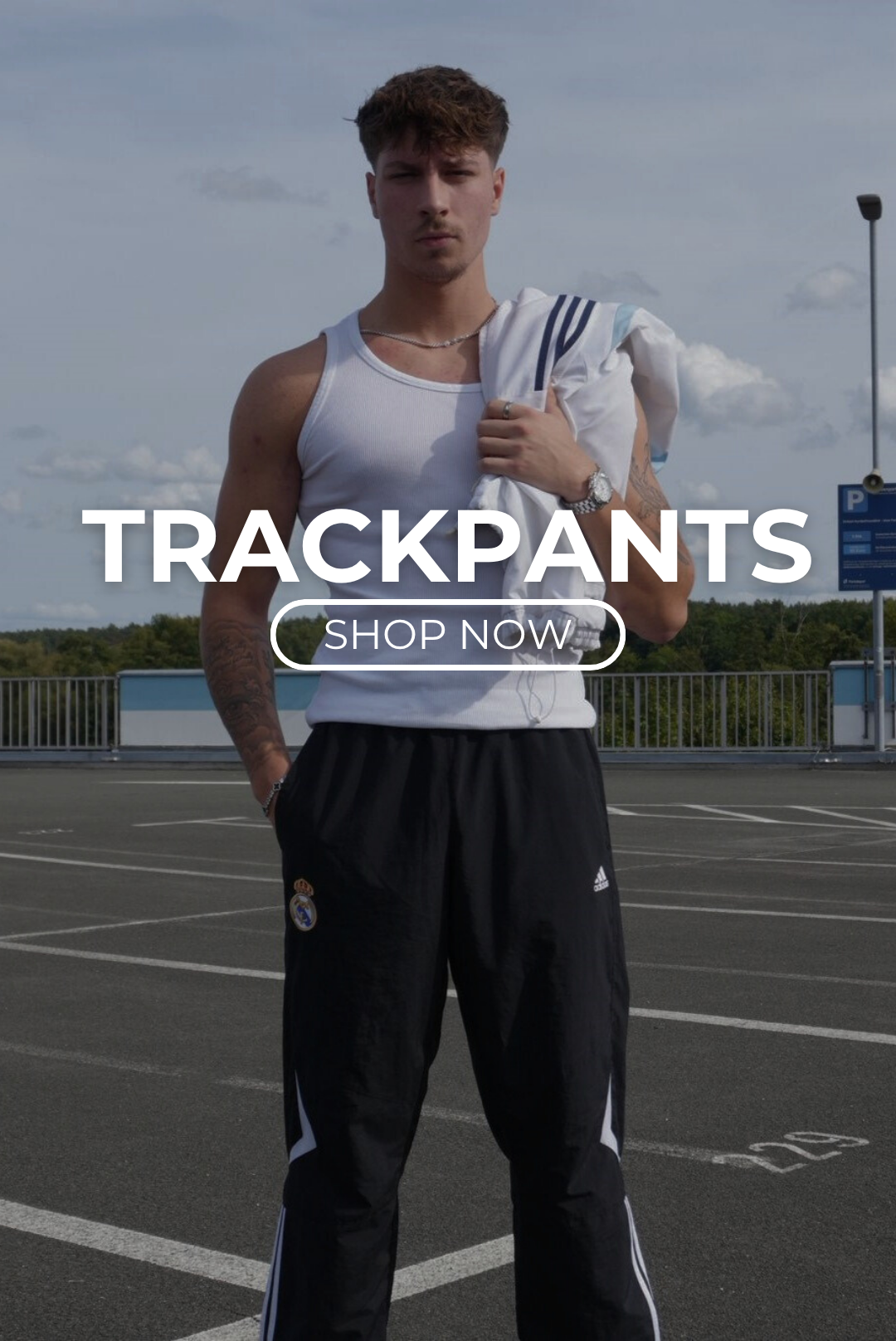 Trackpants